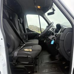 Renault Master Box Van Euro 6