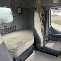 Renault Premium 460